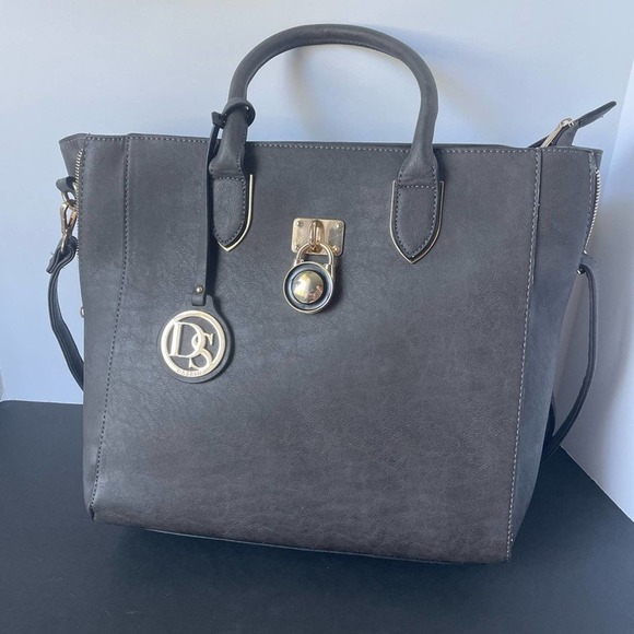 Dasein Solid-Color Emblem Tote Handbag - Picture 1 of 9